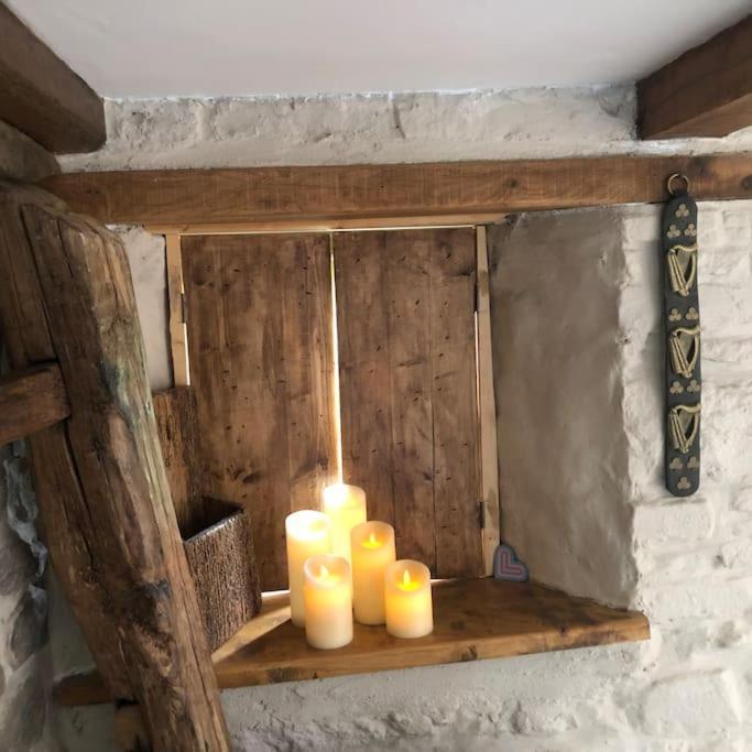 Hopesgate Cottage - รอสเครอา ภายนอก รูปภาพ