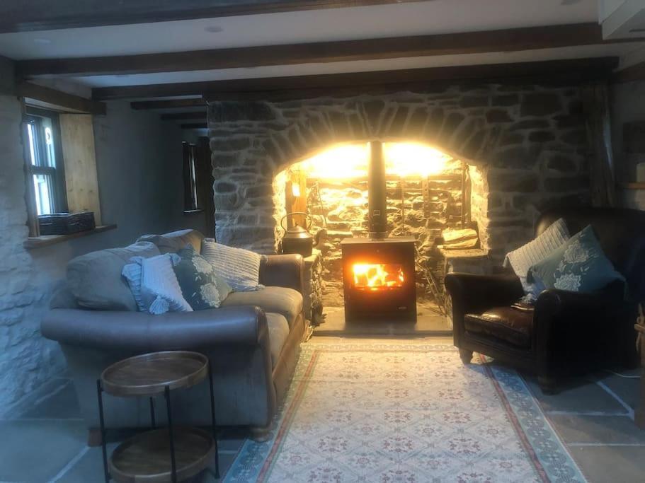 Hopesgate Cottage - รอสเครอา ภายนอก รูปภาพ